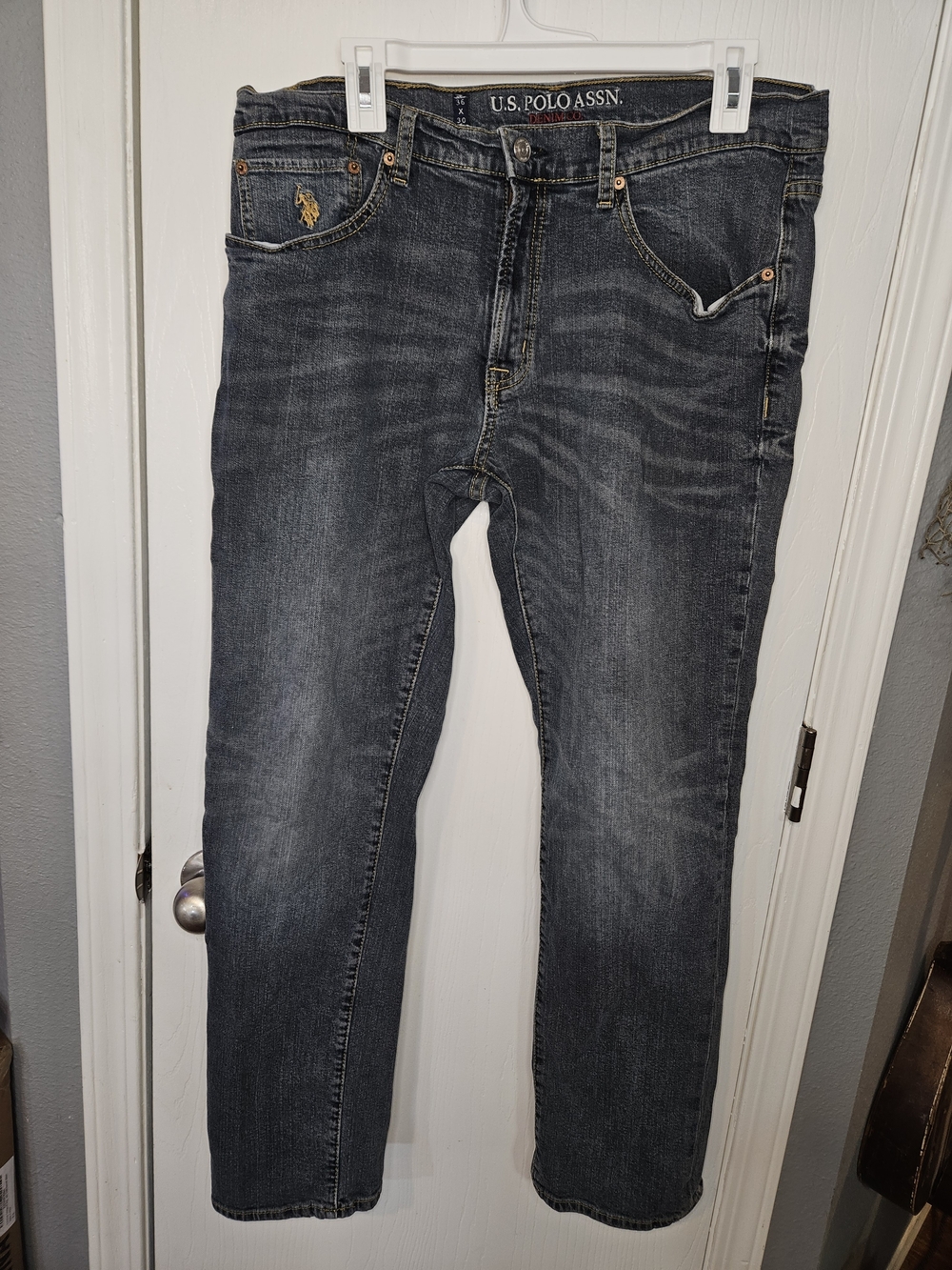 U.S. Polo Assn. Men's Dark Wash Jeans - Classic Straight Fit